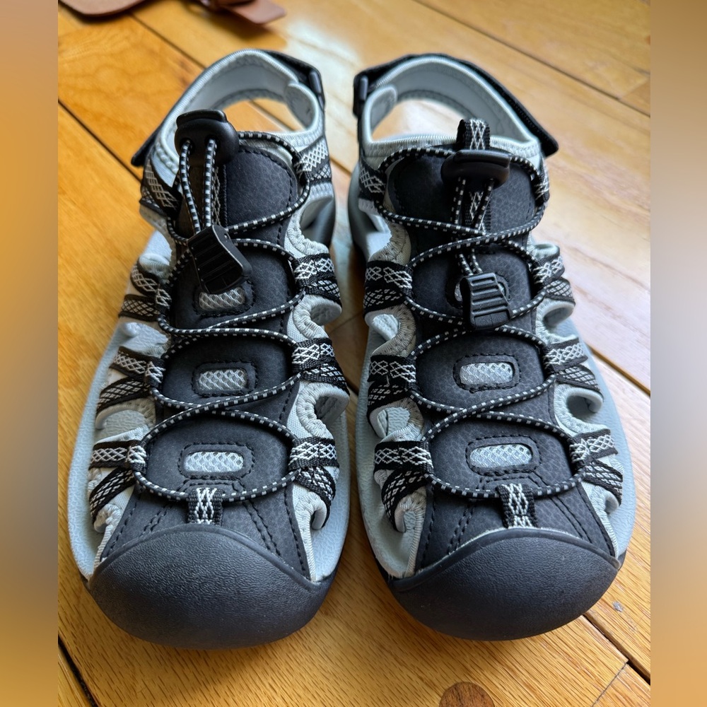 Dream Pairs Black and Gray  Water Shoes - Closed Toe Active Sandals